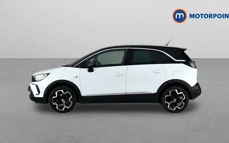 Begagnad Vauxhall Crossland Ultimate 110 HK (80 kW) 2024 SUV