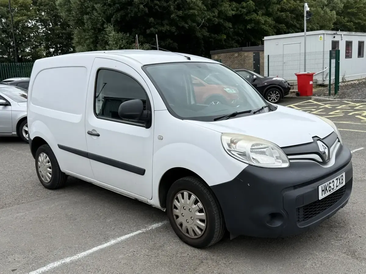 Used Renault Kangoo 2014 White MPV
