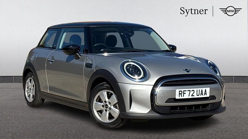 Used Mini Cooper Classic 134 HP (98 kW) 2023 Silver Hatchback