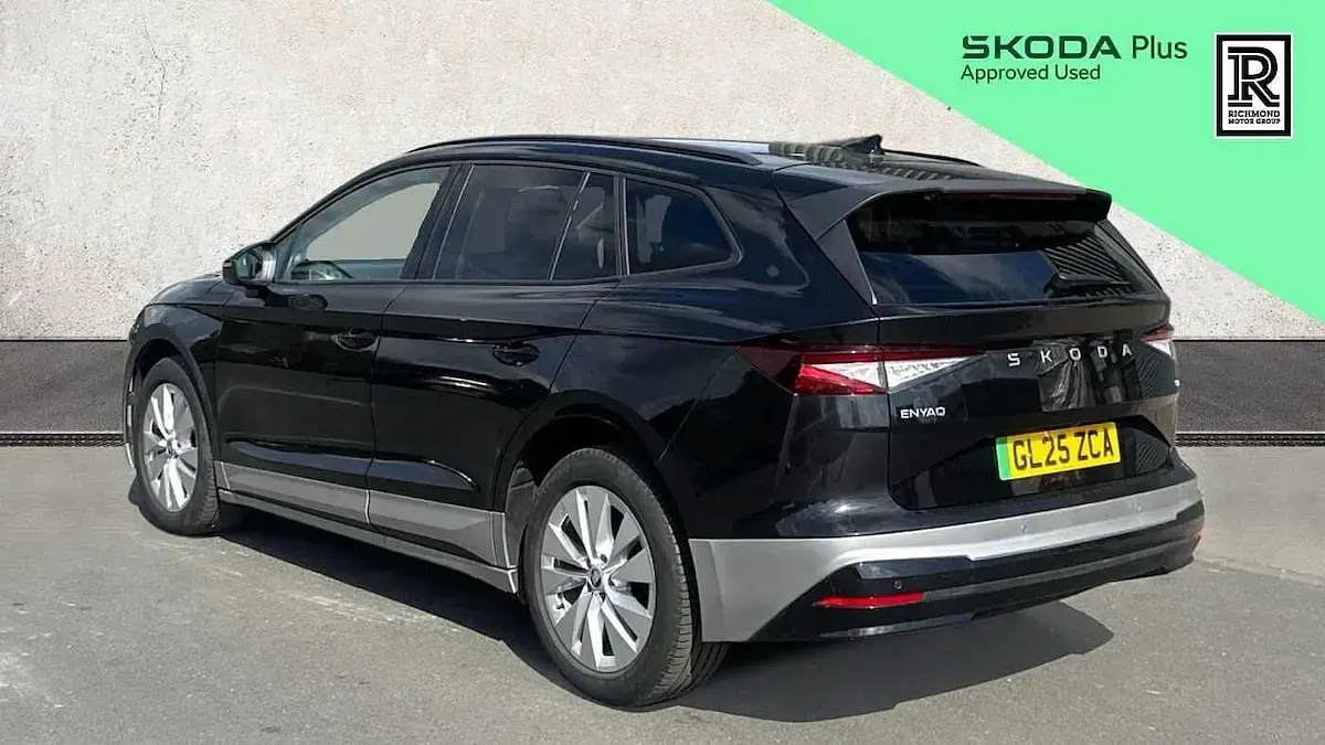 Used Skoda Enyaq iV SE L 150 kW (204 HP) 2025 Black SUV