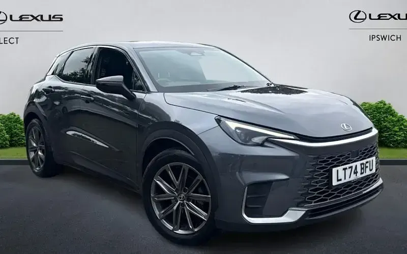 Used Lexus LBX 136 HP (100 kW) 2026 SUV