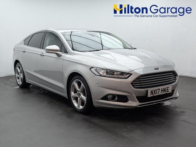 Silver Used 2017 Ford Mondeo Titanium Hatchback | £9,200 (Fair price) - Image 1/4
