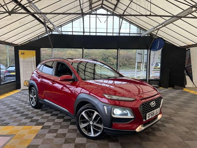 Red Used 2018 Hyundai Kona Premium SUV | £11,495 (Fair price) - Image 1/3