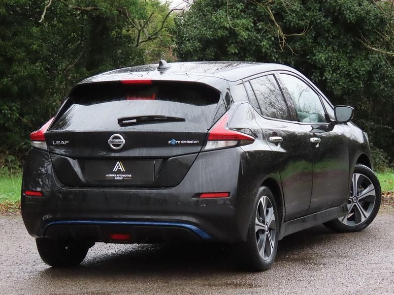 Used Nissan Leaf 110 kW (150 HP) 2021 Black Hatchback