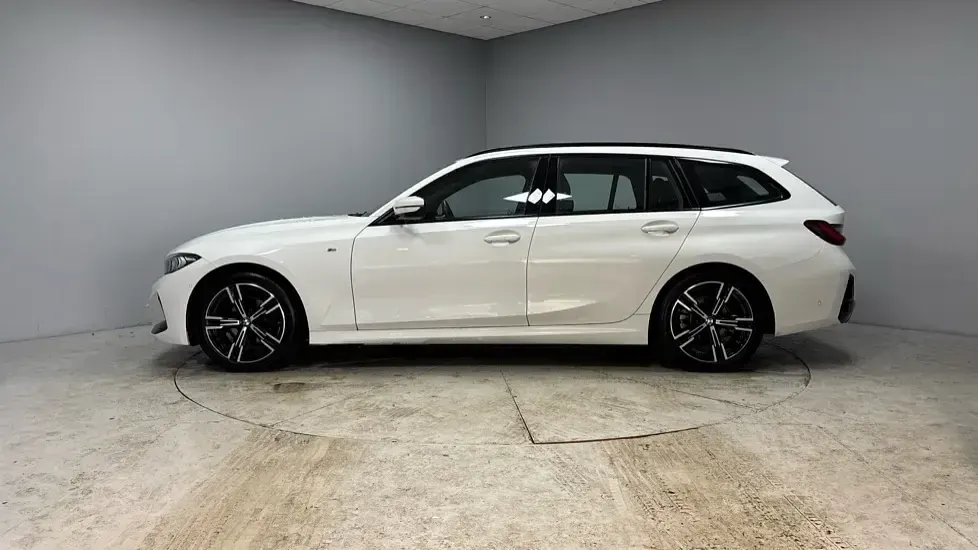 Used BMW 320 M Sport 181 HP (133 kW) 2023 White Estate