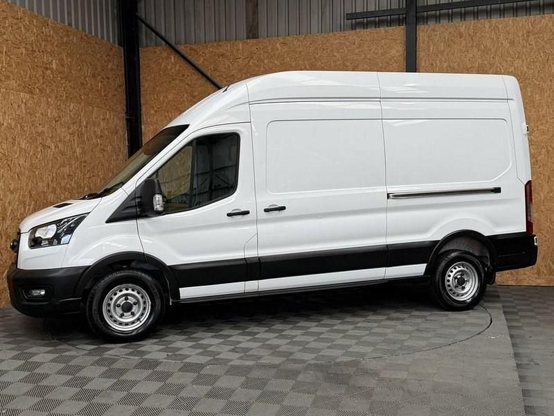 Used Ford Transit 130 HP (95 kW) 2022 White Van