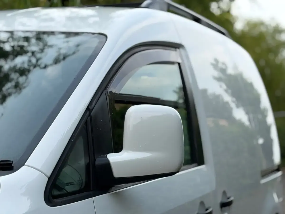 Usado VW Caddy Startline 75 HP (55 kW) 2015 Branco Monovolume