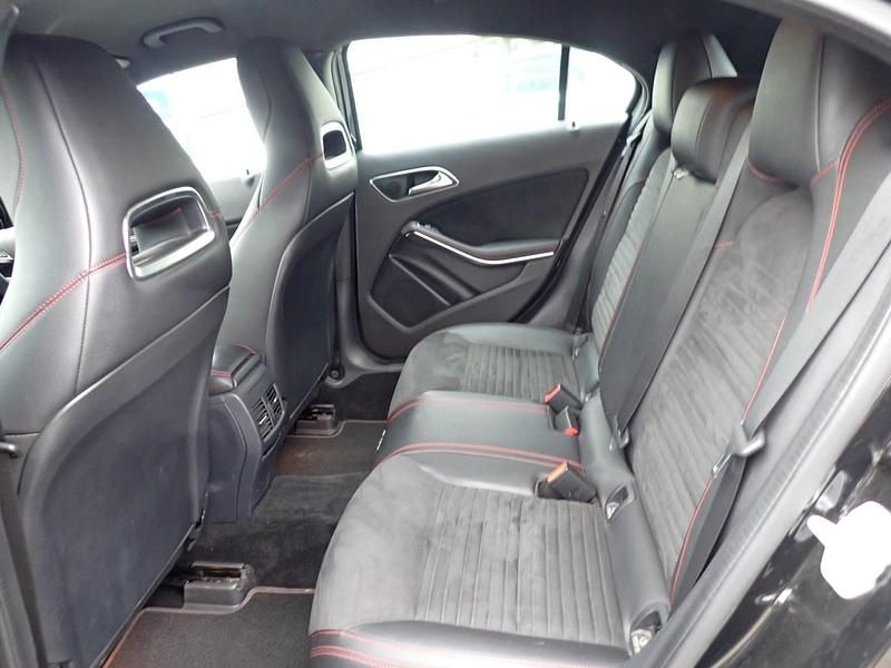 Used Mercedes A180 AMG line 109 HP (80 kW) 2017 Black Hatchback