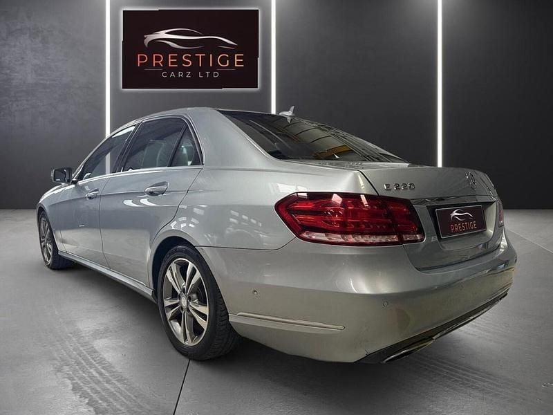 Used Mercedes E220 SE 2013 Silver Sedan