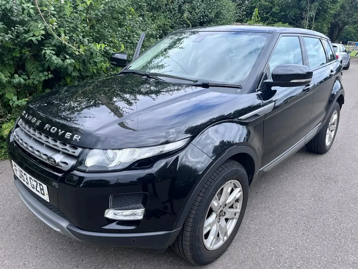 Used Land Rover Range Rover evoque Pure 190 HP (139 kW) 2013 Black SUV