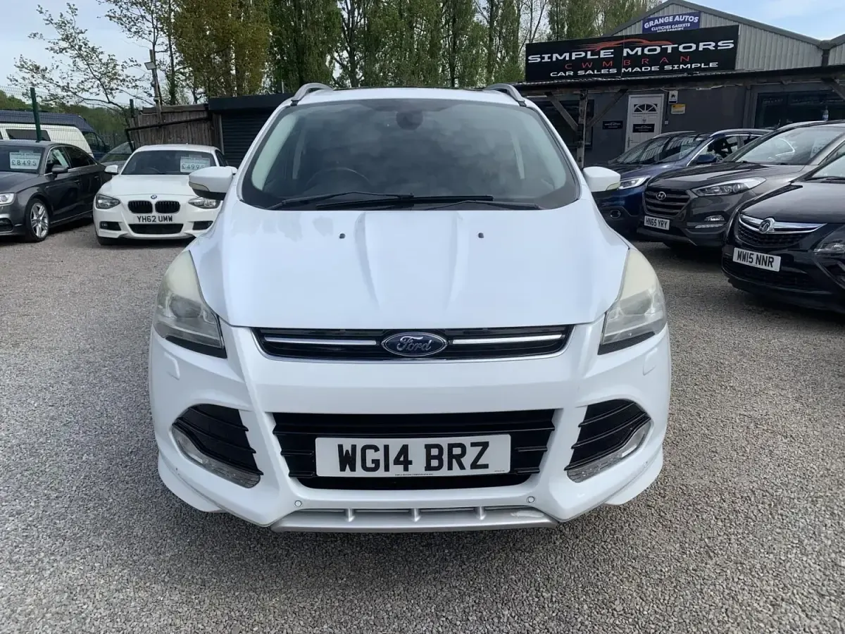 Usado Ford Kuga Titanium X 140 HP (102 kW) 2014 Branco SUV