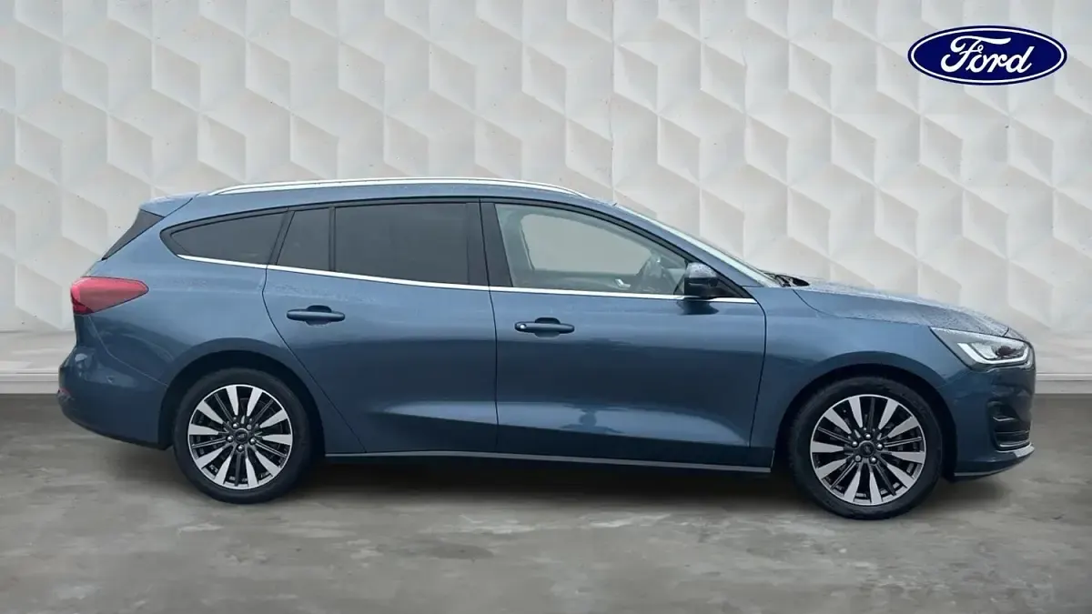 Used Ford Focus Titanium X 153 HP (112 kW) 2023 Blue Estate