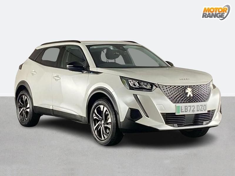 Used Peugeot e-2008 Allure+ 100 kW (136 HP) 2023 White SUV
