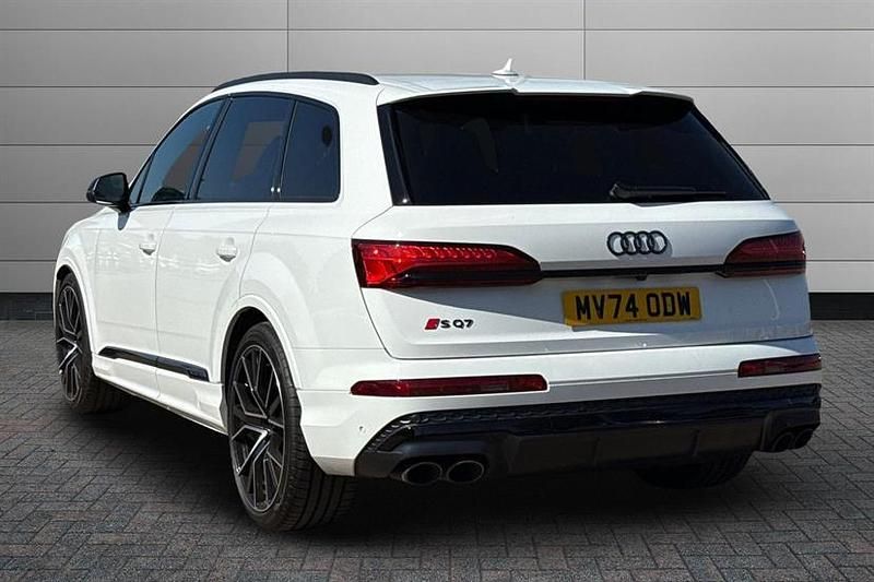 Used Audi SQ7 Advanced 507 HP (372 kW) 2024 Pure white SUV