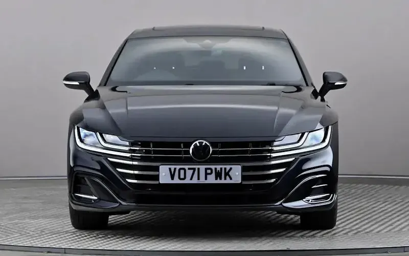 Used VW Arteon R-line 218 HP (160 kW) 2024 Estate
