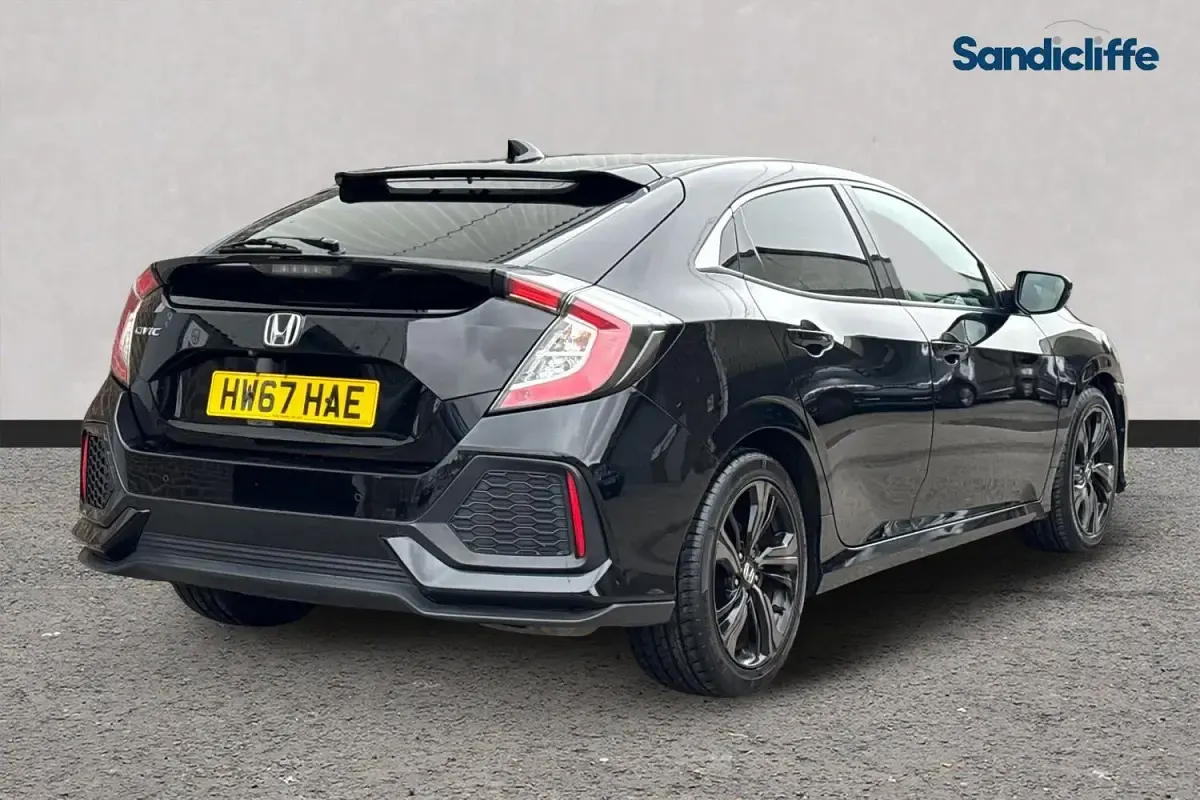Gebraucht Honda Civic SR 129 PS (94 kW) 2017 Schwarz Kleinwagen