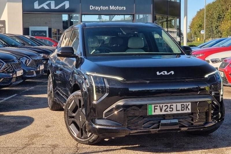 New 2025 Kia EV3 2 SUV | £32,500 (Super price) - Image 1/1