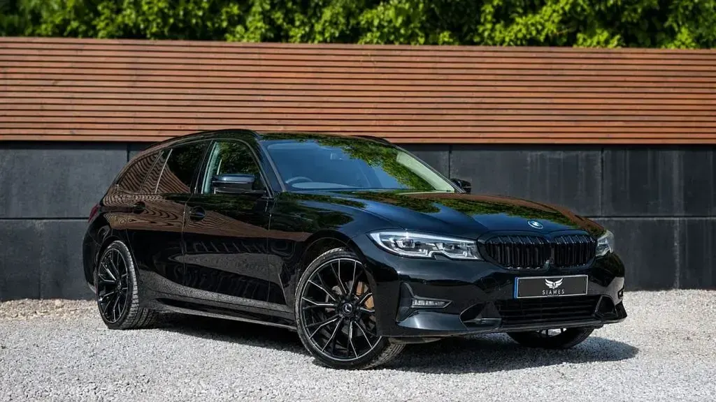 Used BMW 320 Sport Line 2020 Black Estate