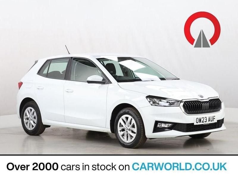 Used Skoda Fabia Comfort 80 HP (58 kW) 2023 White Hatchback