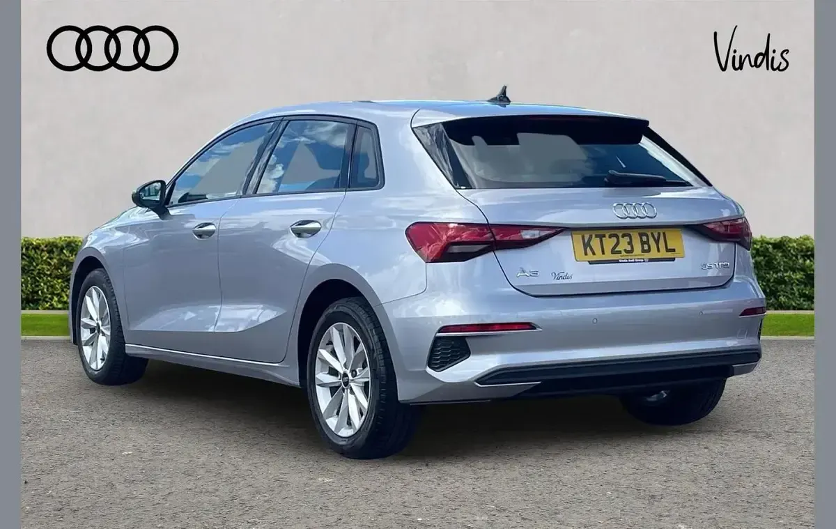 Used Audi A3 147 HP (108 kW) 2023 Silver Sedan