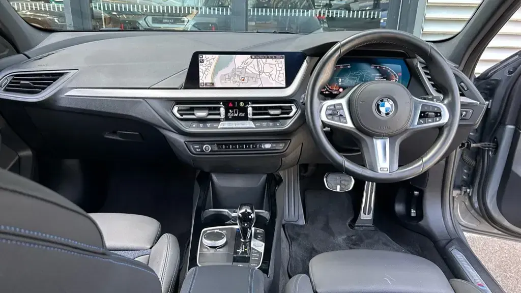 Used BMW 118 M Sport 136 HP (100 kW) 2023 Grey Hatchback