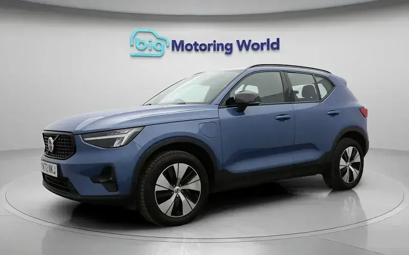 Usado Volvo XC40 Plus 211 HP (155 kW) 2023 Azul SUV