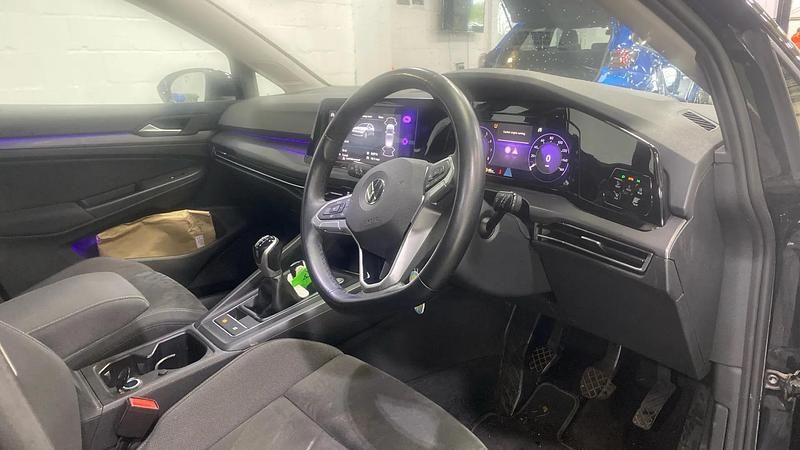 Used VW Golf VIII Style 130 HP (95 kW) 2020 Black Hatchback