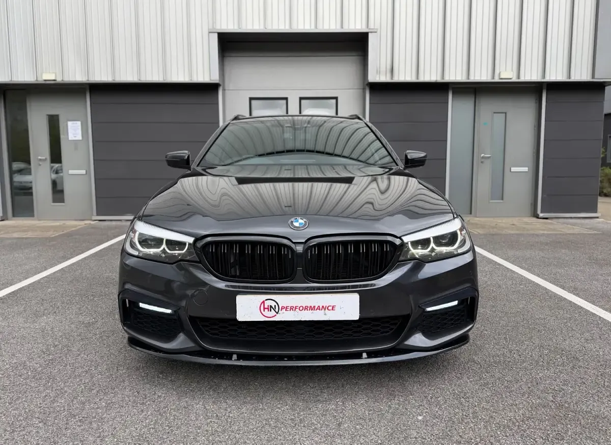 Begagnad BMW 520 M Sport 2018 Grå Kombi