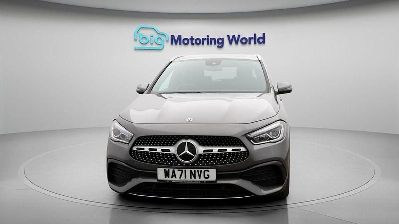 Used Mercedes GLA200 AMG line 161 HP (118 kW) 2022 Grey SUV