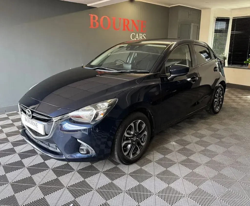 Used Mazda 2 Inclusive 90 HP (66 kW) 2019 Blue Hatchback