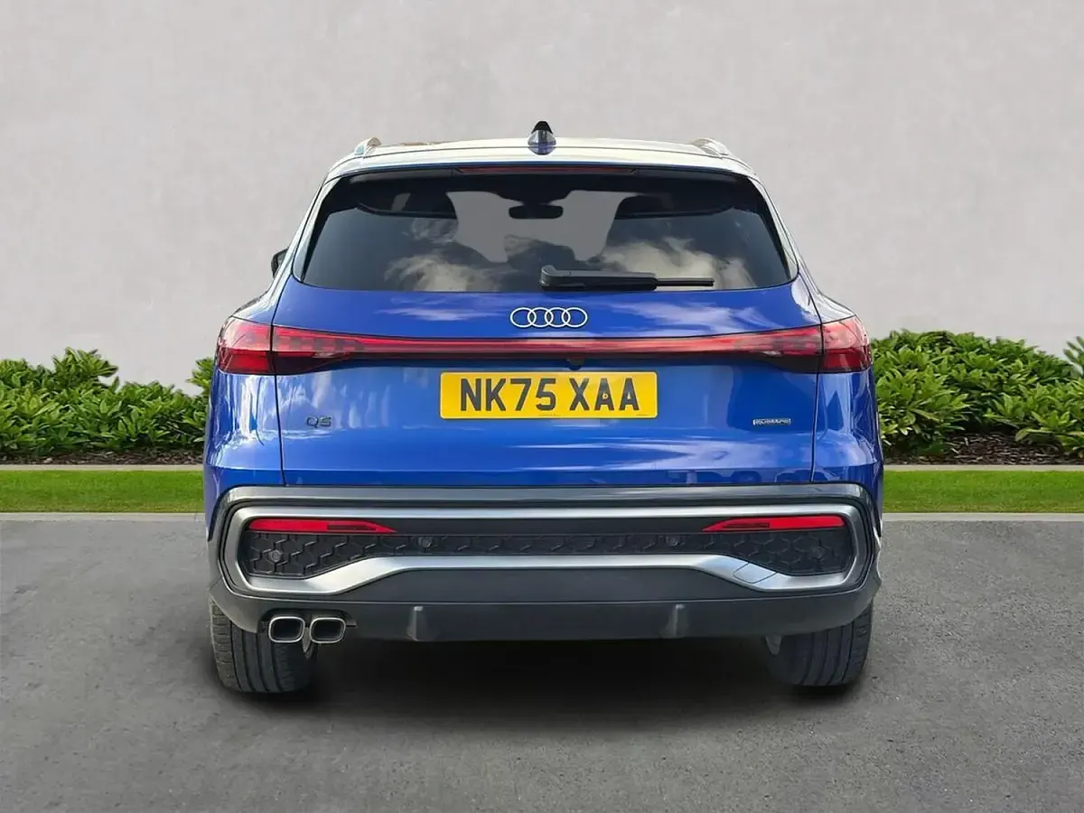 Used Audi Q5 S-Line 204 HP (150 kW) 2025 Blue SUV