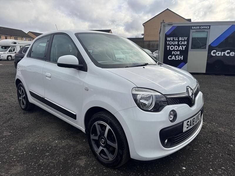Used Renault Twingo Dynamique 70 HP (51 kW) 2018 White Hatchback