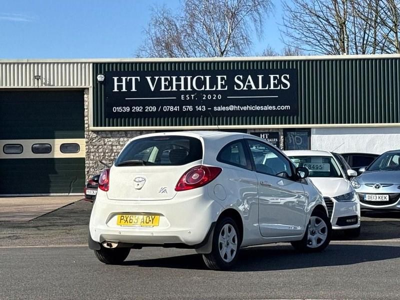 Used Ford Ka S 69 HP (50 kW) 2013 White Hatchback