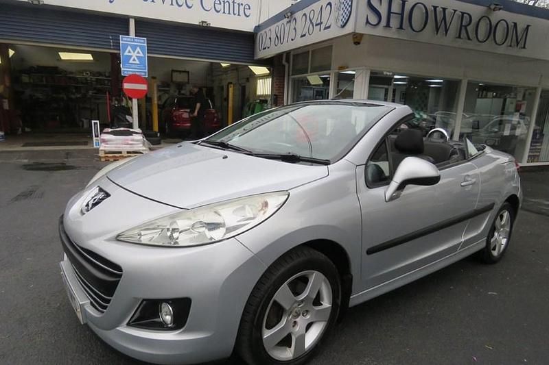 Silver Used 2011 Peugeot 207 CC Sport Cabriolet | £3,289 (Good price) - Image 1/1