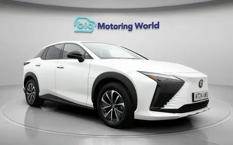 Used Lexus RZ 450e 230 kW (313 HP) 2024 White SUV
