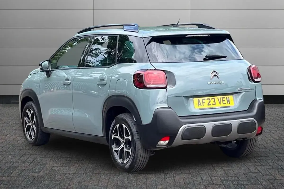 Usado Citroën C3 Aircross PureTech 110 CV (80 kW) 2023 Gris SUV