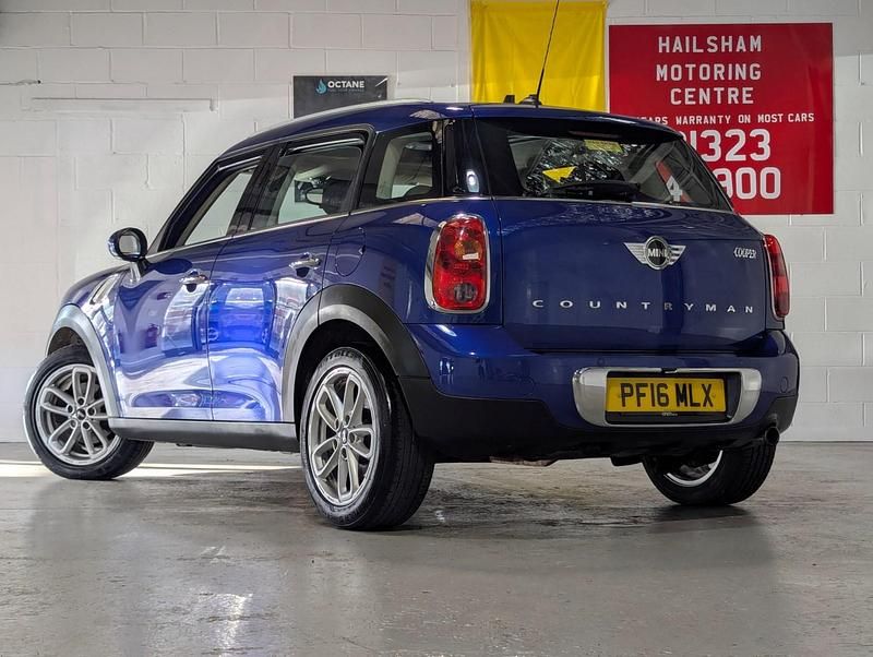 Used Mini Cooper Countryman 122 HP (89 kW) 2016 Cosmic blue SUV