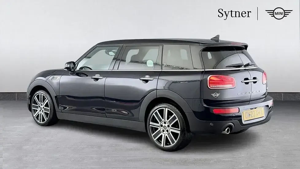 Used Mini Cooper Clubman Exclusive 134 HP (98 kW) 2023 Black Estate