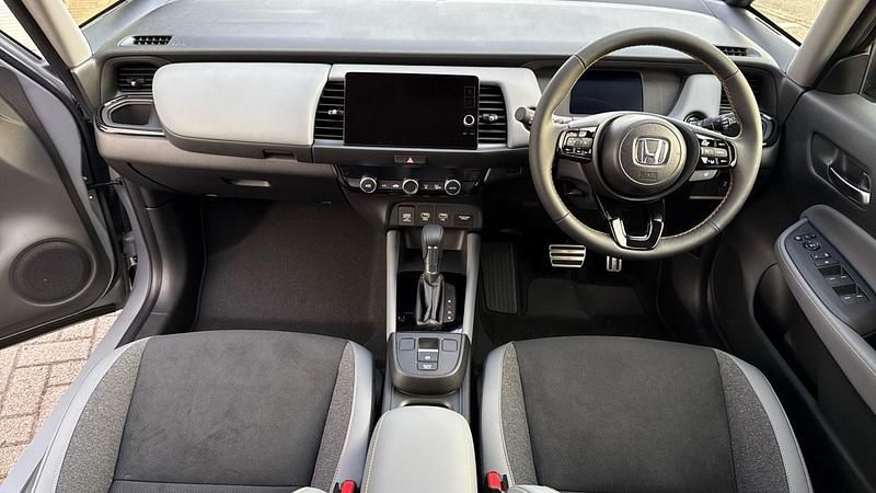 New Honda Jazz Advance 122 HP (89 kW) 2025 Grey Hatchback