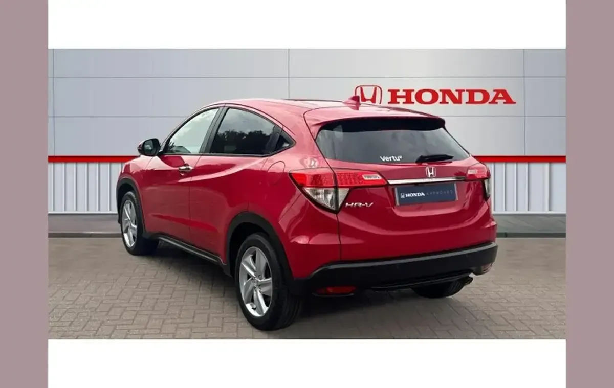 Used Honda HR-V SE 130 HP (95 kW) 2019 Red SUV