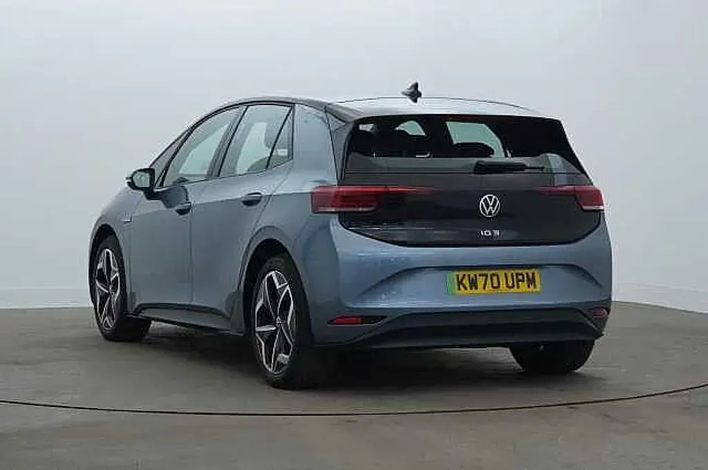Used VW ID.3 Pro Performance 150 kW (204 HP) 2020 Blue Hatchback