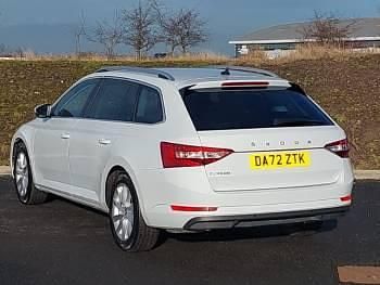 Used Skoda Superb SE Technology 150 HP (110 kW) 2023 White Estate