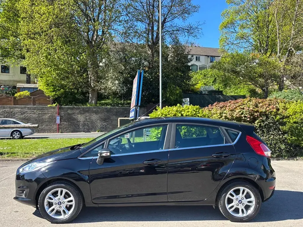 Used Ford Fiesta Zetec 2016 Black Hatchback