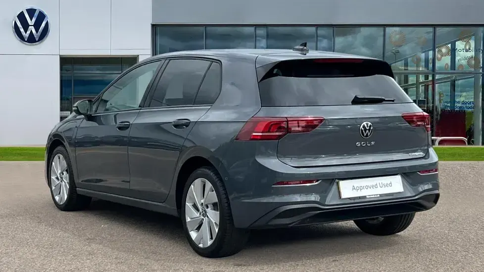 Used VW Golf VIII Match 204 HP (150 kW) 2025 Grey