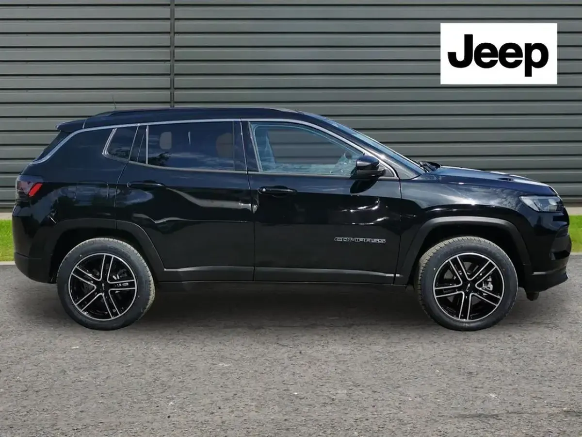 Used Jeep Compass Limited 237 HP (174 kW) 2024 Black SUV