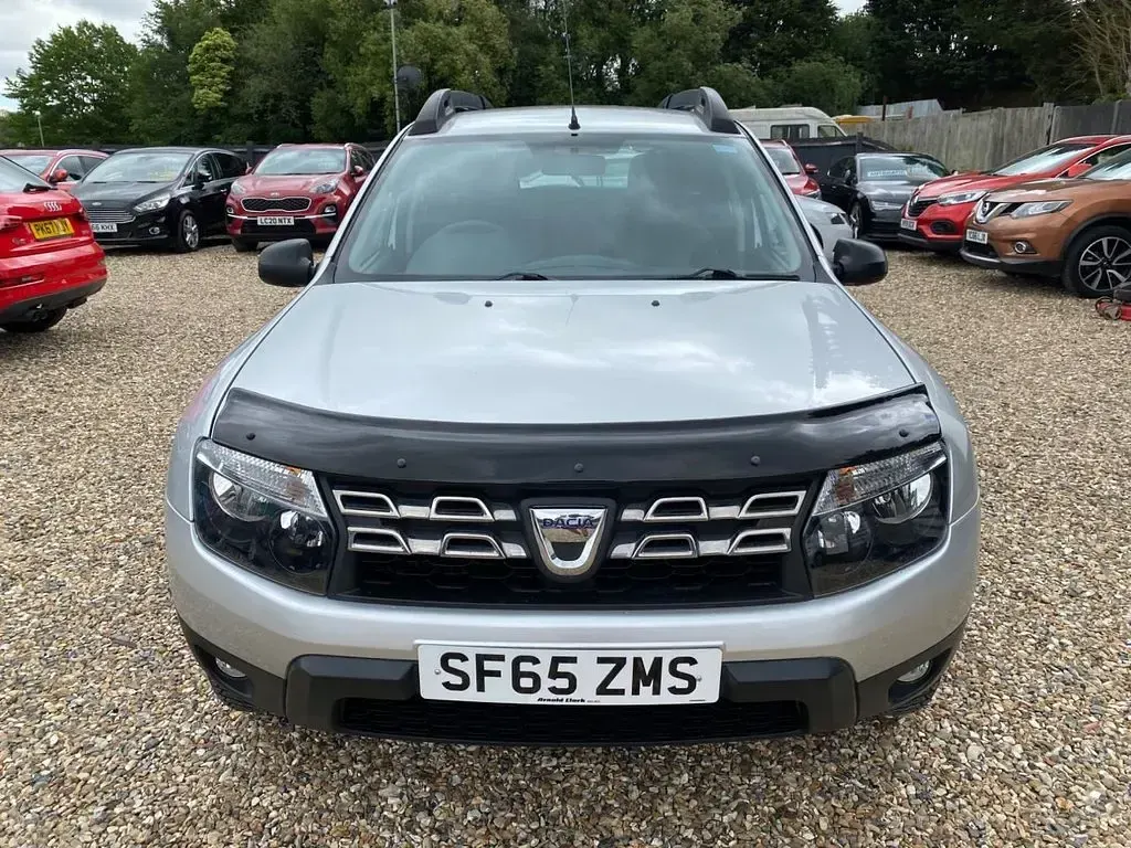 Used Dacia Duster Ambiance 110 HP (80 kW) 2016 Silver SUV