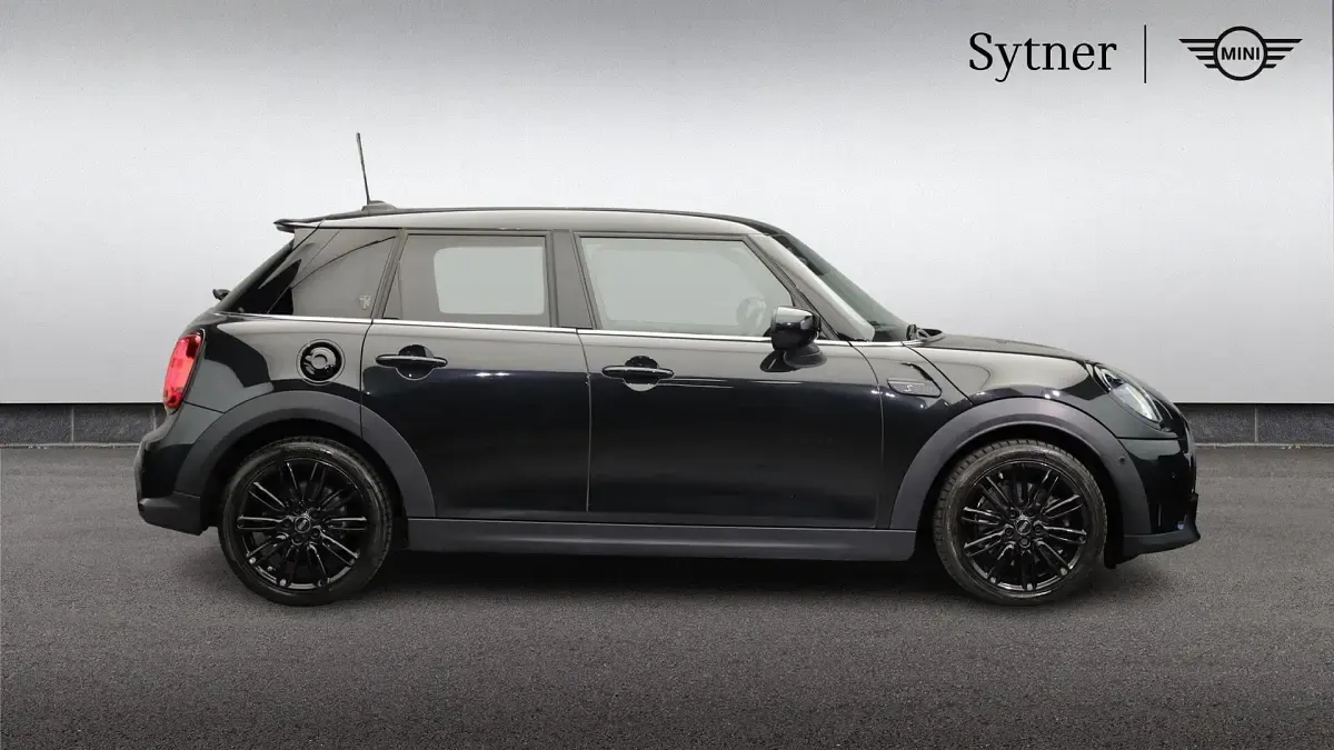 Used Mini Cooper S Exclusive 176 HP (129 kW) 2023 Black Hatchback