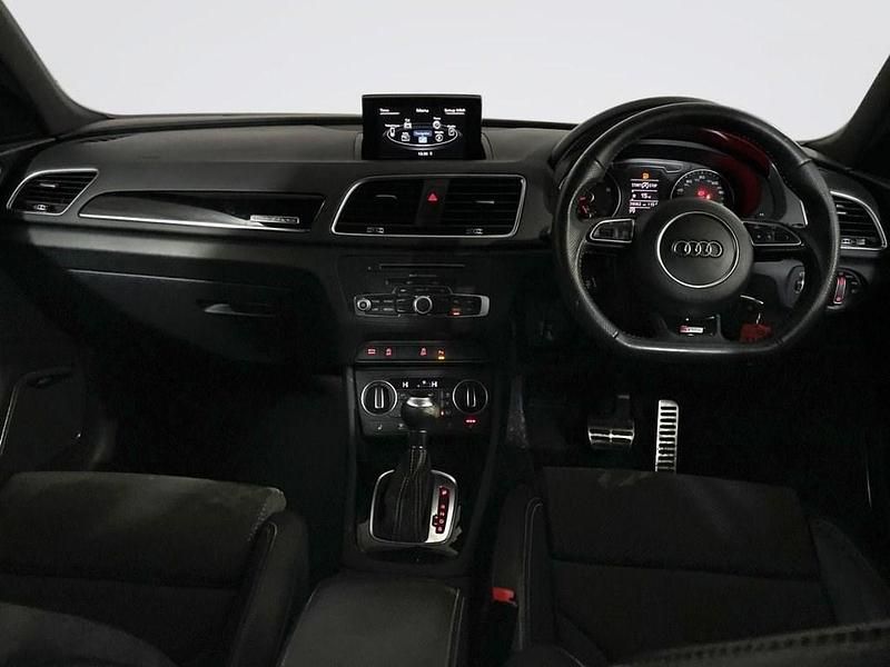 Used Audi Q3 Black Edition 180 HP (132 kW) 2018 Silver SUV