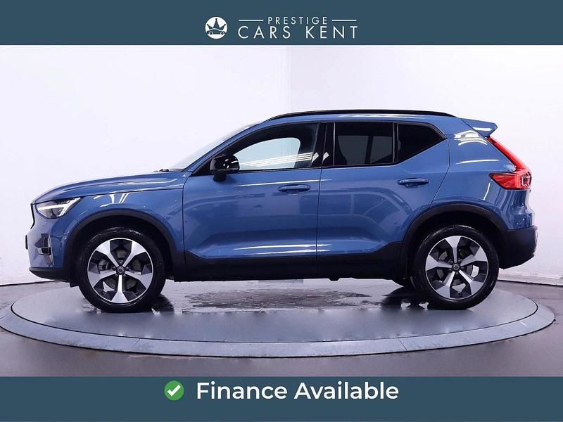 Used Volvo XC40 Ultimate 163 HP (119 kW) 2024 Blue SUV