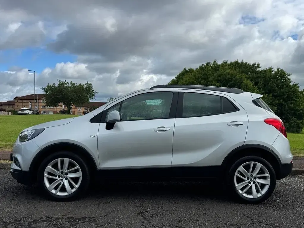 Used Vauxhall Mokka X Active 140 HP (102 kW) 2017 Silver SUV